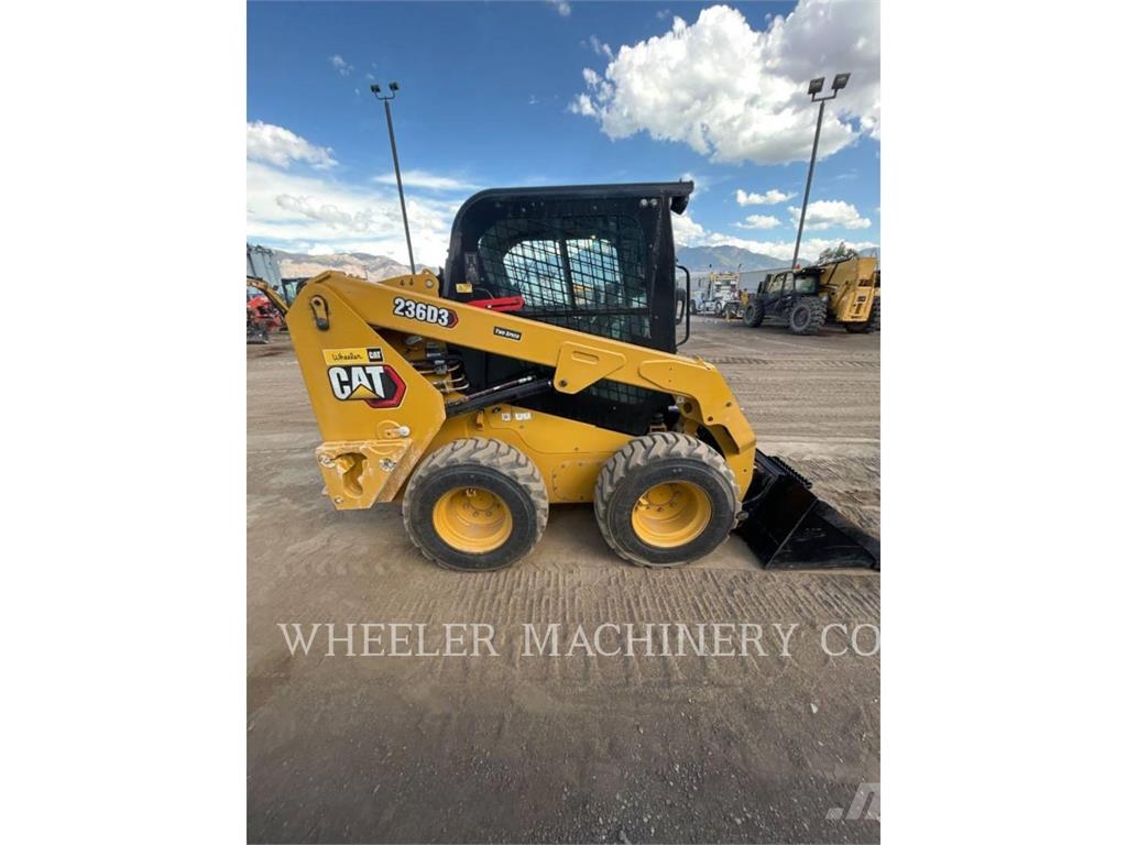 CAT 236D3 C3H2 Skid steer loaders