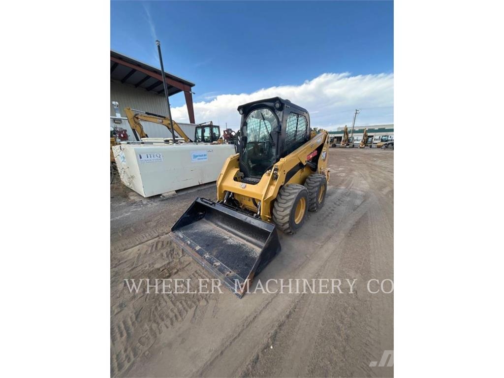CAT 236D3 C3H2 Skid steer loaders