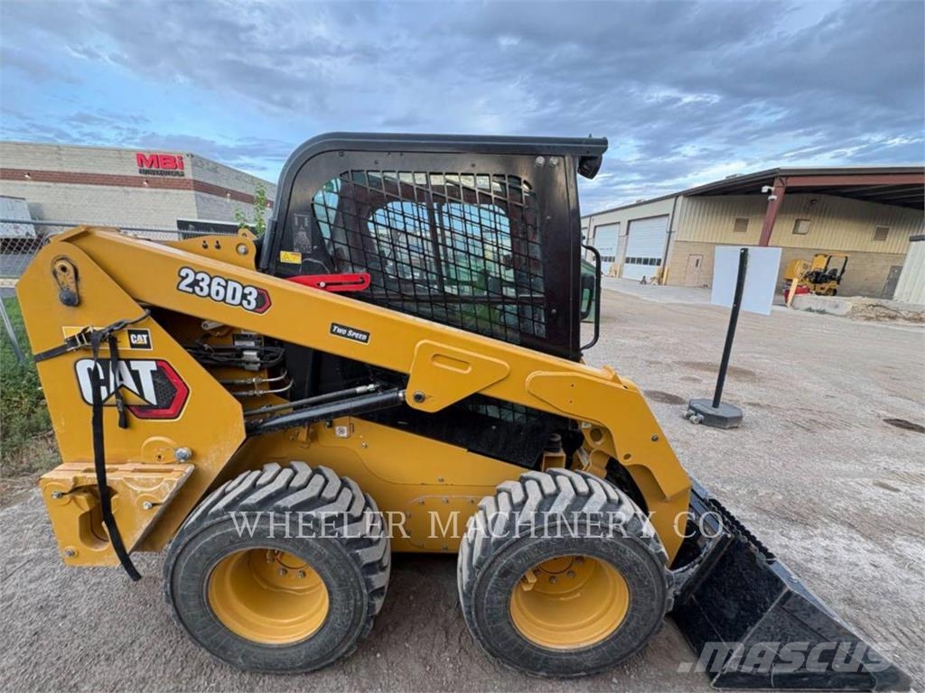CAT 236D3 C3H2 Skid steer loaders