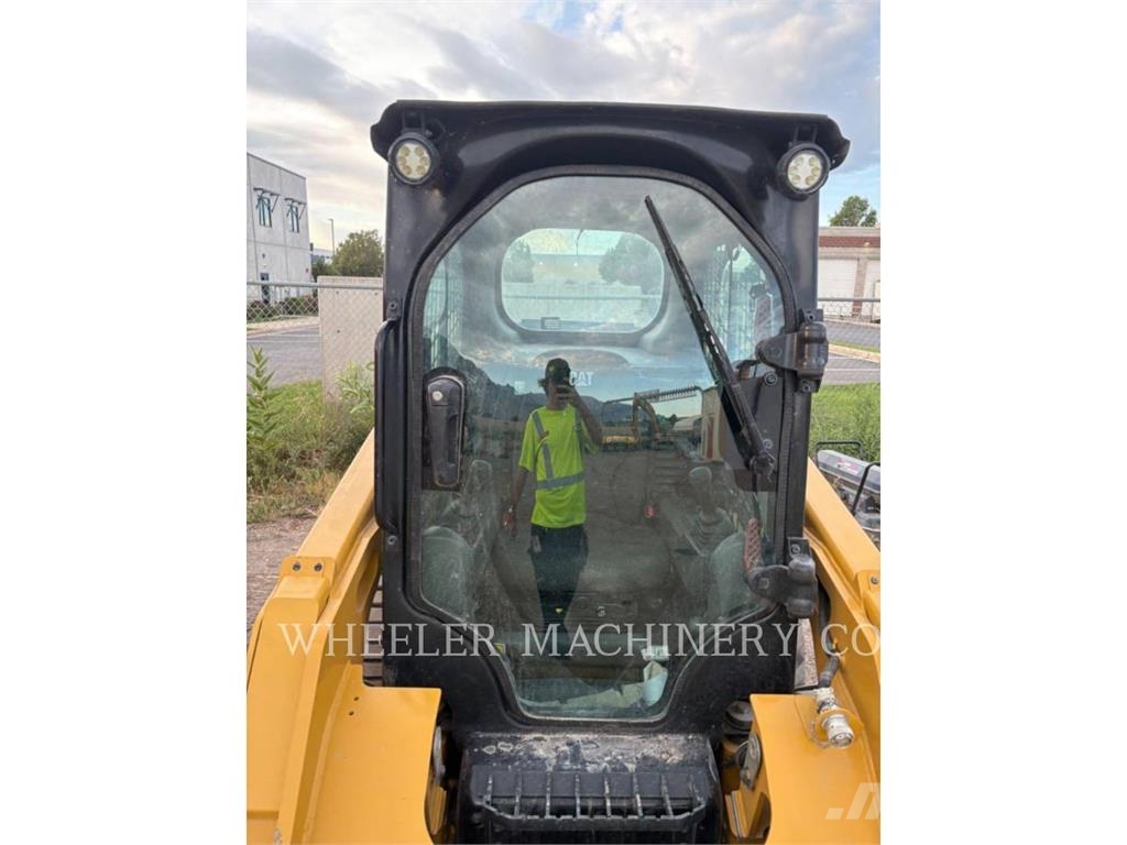 CAT 236D3 C3H2 Skid steer loaders