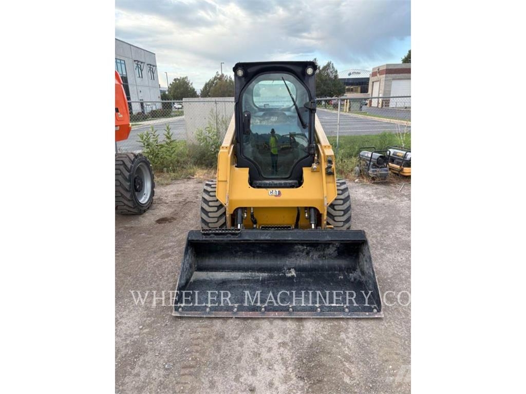 CAT 236D3 C3H2 Skid steer loaders