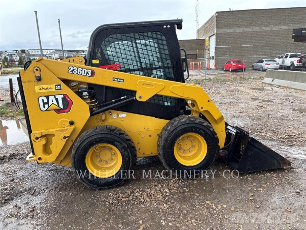 CAT 236D3 C3H2 Skid steer loaders