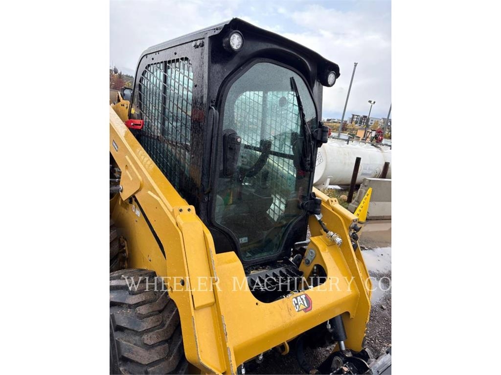 CAT 236D3 C3H2 Skid steer loaders