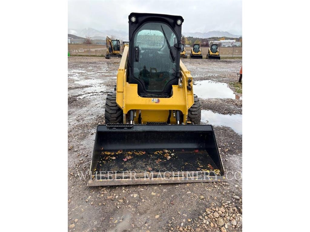CAT 236D3 C3H2 Skid steer loaders