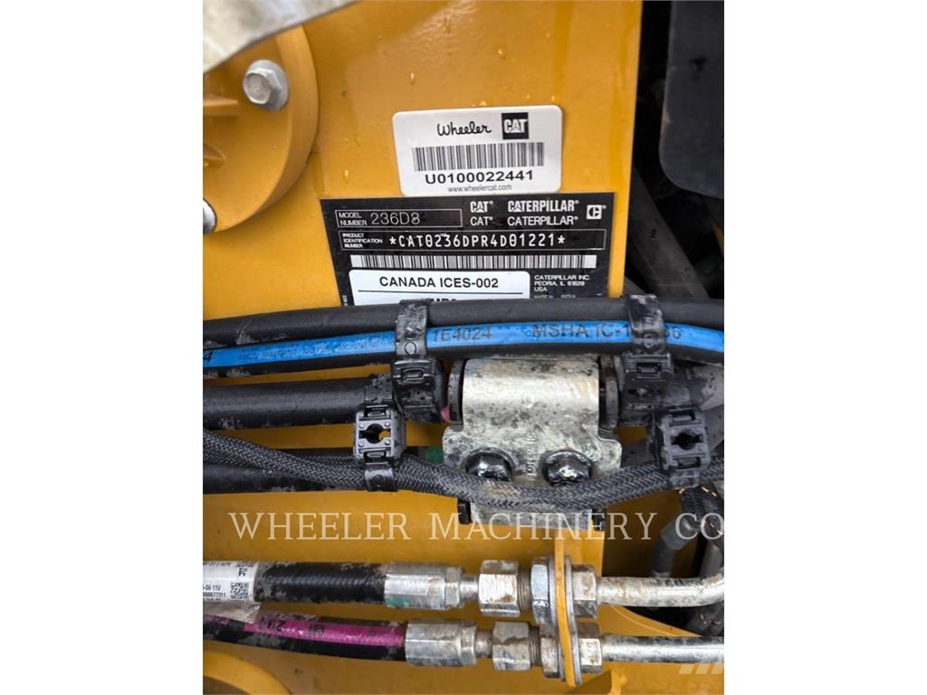 CAT 236D3 C3H2 Skid steer loaders