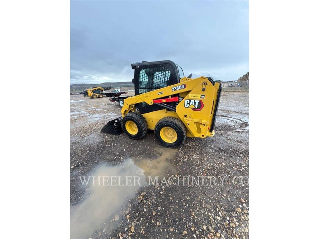 CAT 236D3 C3H2 Skid steer loaders