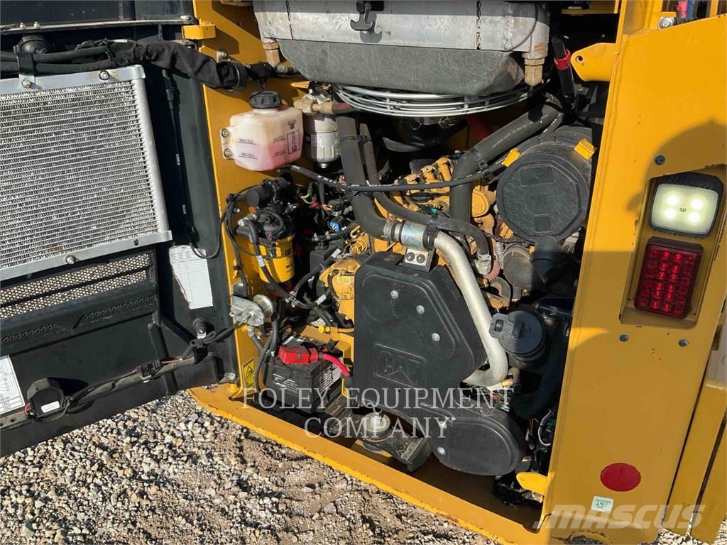 CAT 236D3STD1C Φορτωτάκια