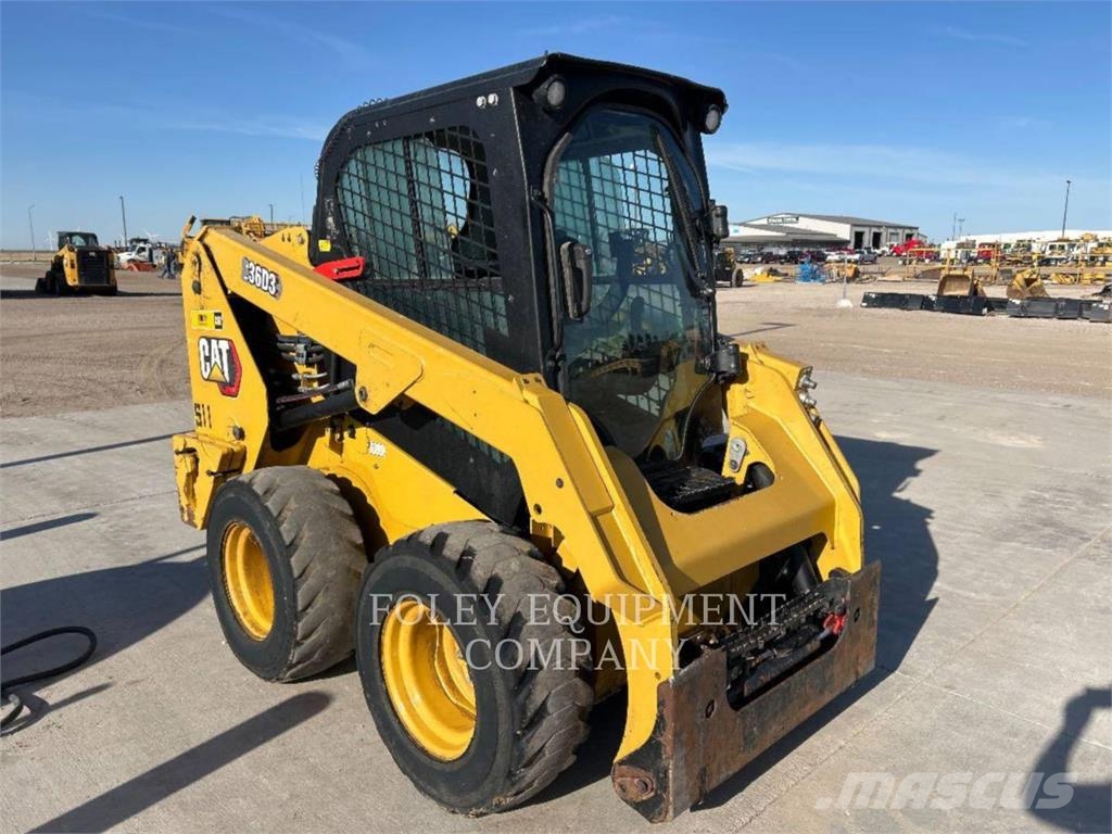 CAT 236D3STD1C Skid steer mini nakladalci