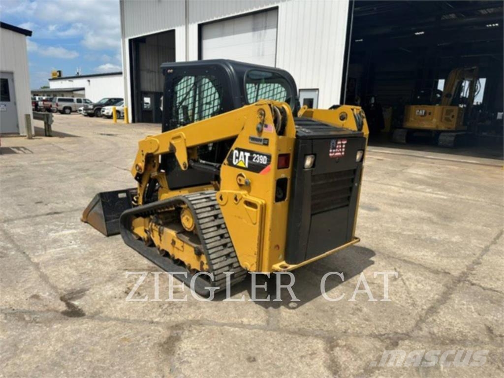 CAT 239D Rupsladers