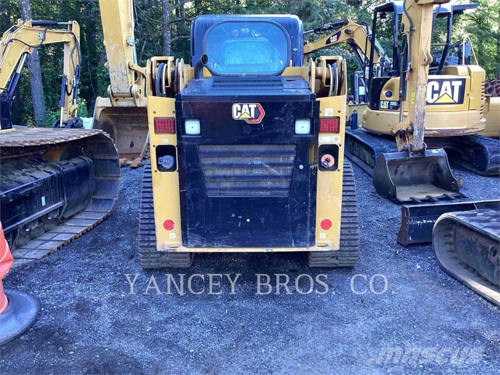 CAT 239D3 لوادر انزلاقية التوجيه
