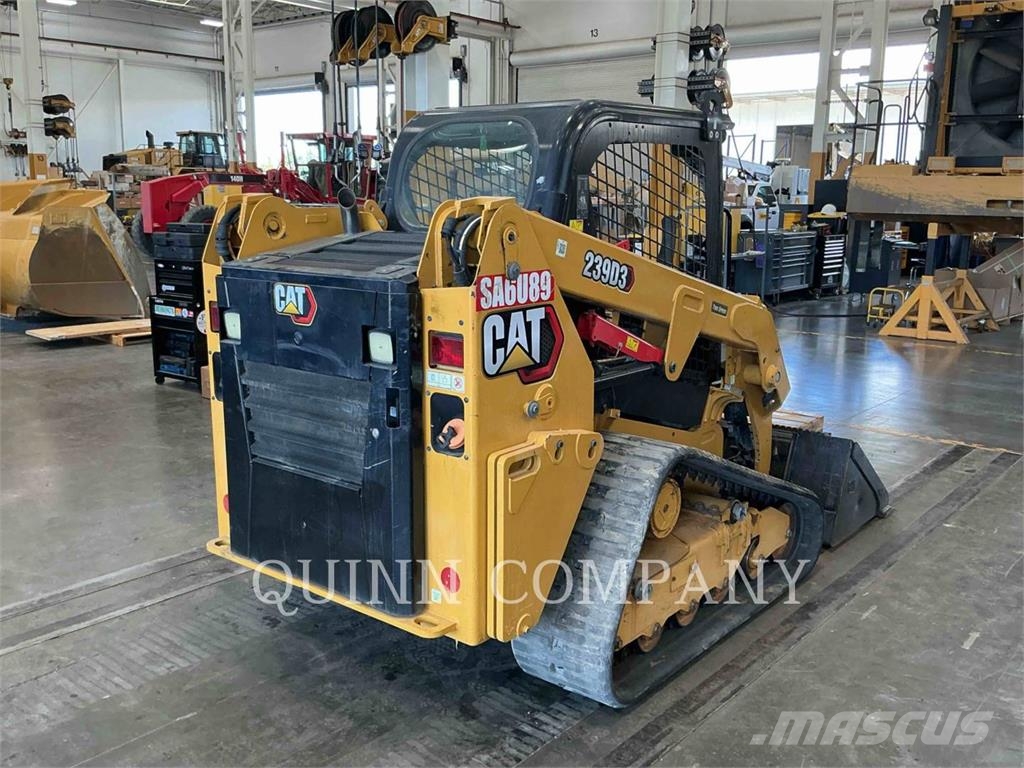CAT 239D3 Chargeuse compacte