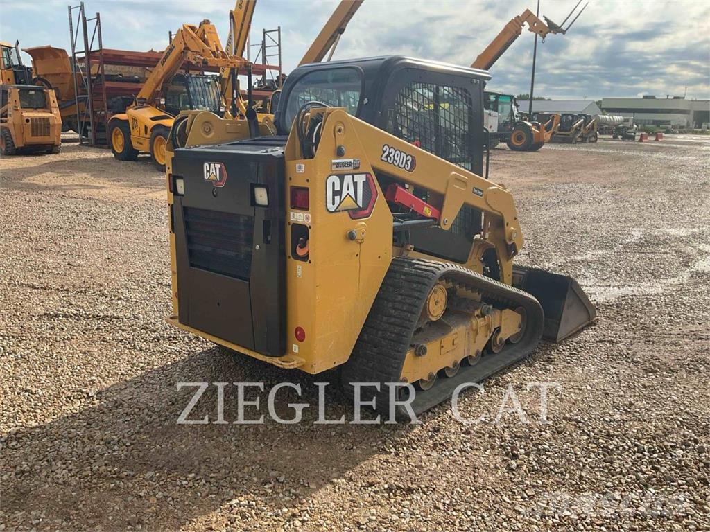 CAT 239D3 Rupsladers