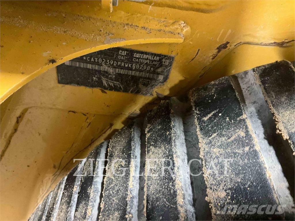 CAT 239D3 Rupsladers