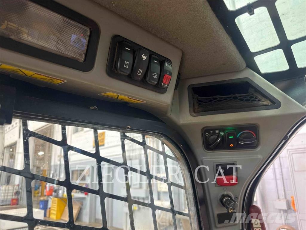 CAT 239D3 Rupsladers