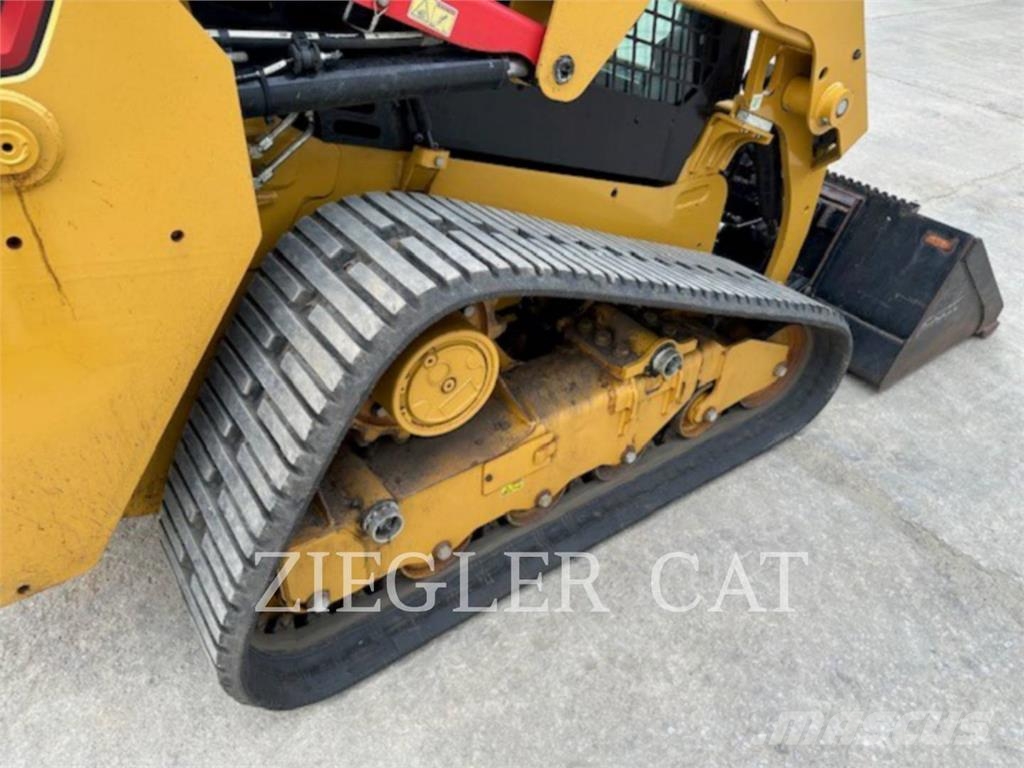 CAT 239D3 Roomiklaadurid