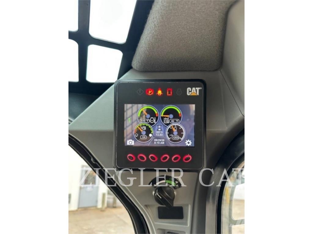 CAT 239D3 Roomiklaadurid