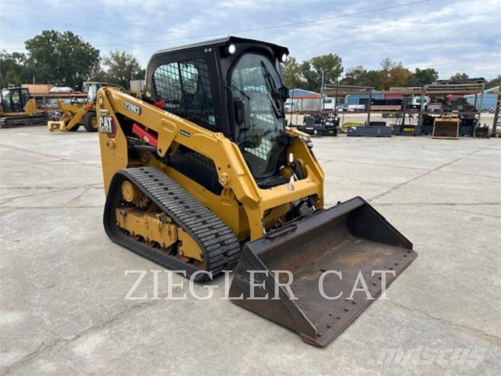 CAT 239D3 Roomiklaadurid
