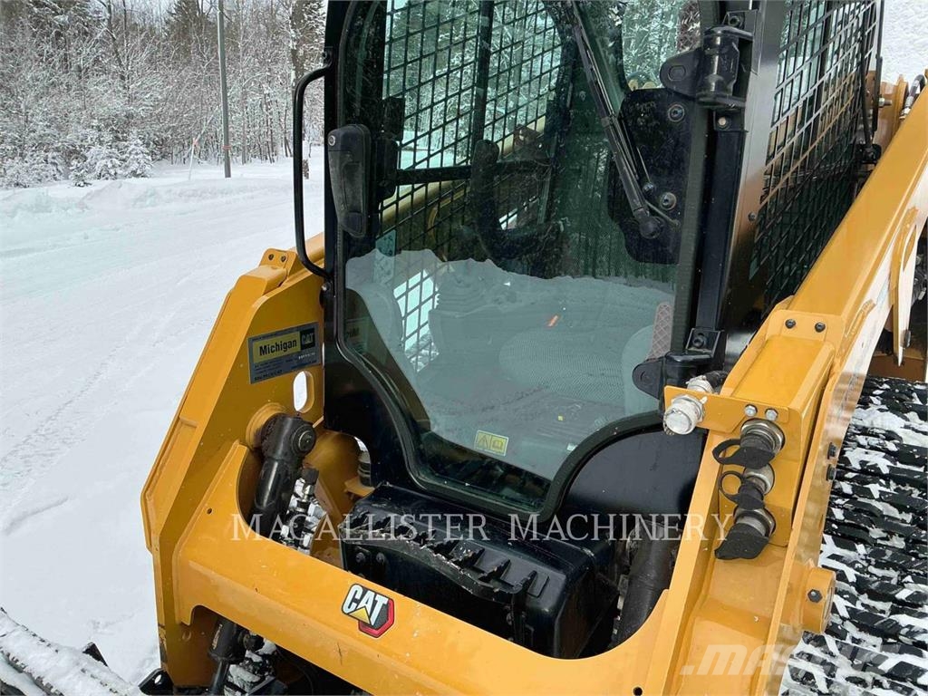CAT 239D3 Larvebåndslæssere