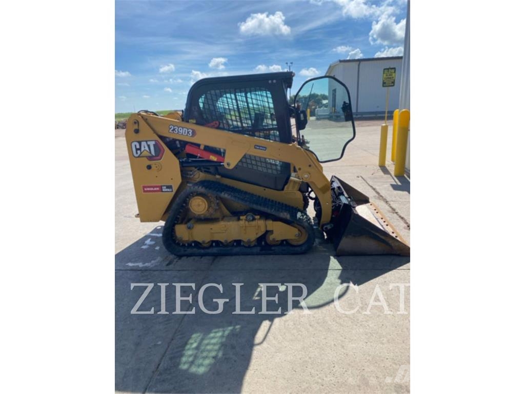 CAT 239D3 Încarcatoare cu excavator