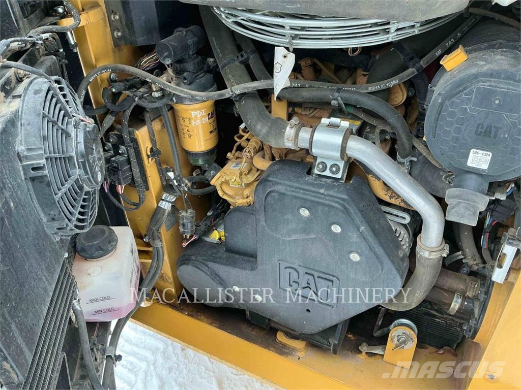 CAT 239D3 AQB Lánctalpas homlokrakodók