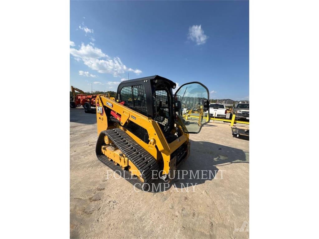 CAT 239D3STD2C لوادر انزلاقية التوجيه