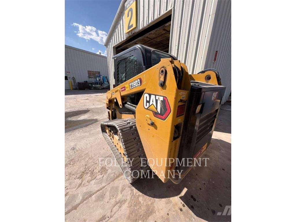 CAT 239D3STD2C 滑移装载机