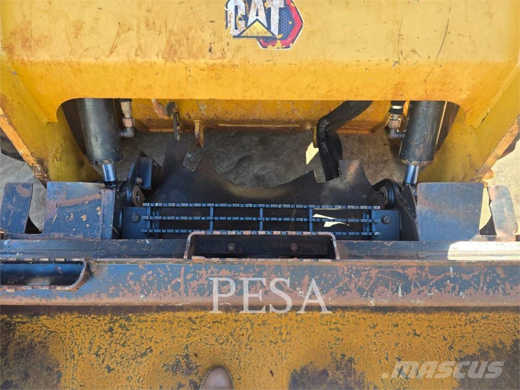 CAT 242 D Φορτωτάκια