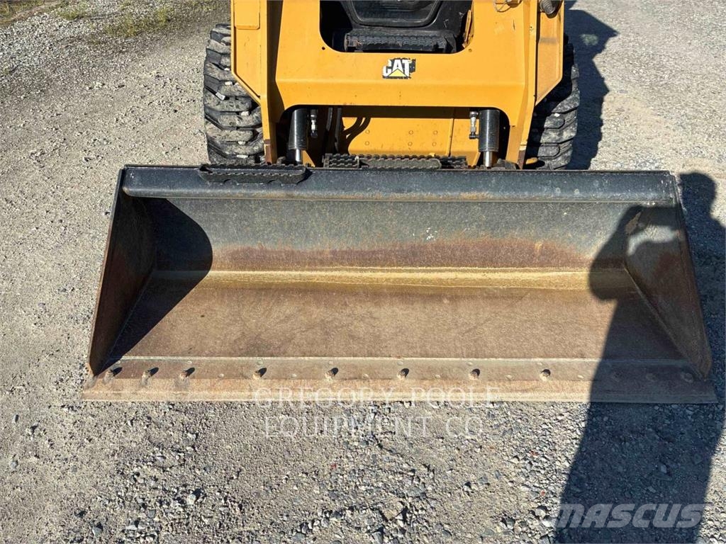 CAT 242D Φορτωτάκια
