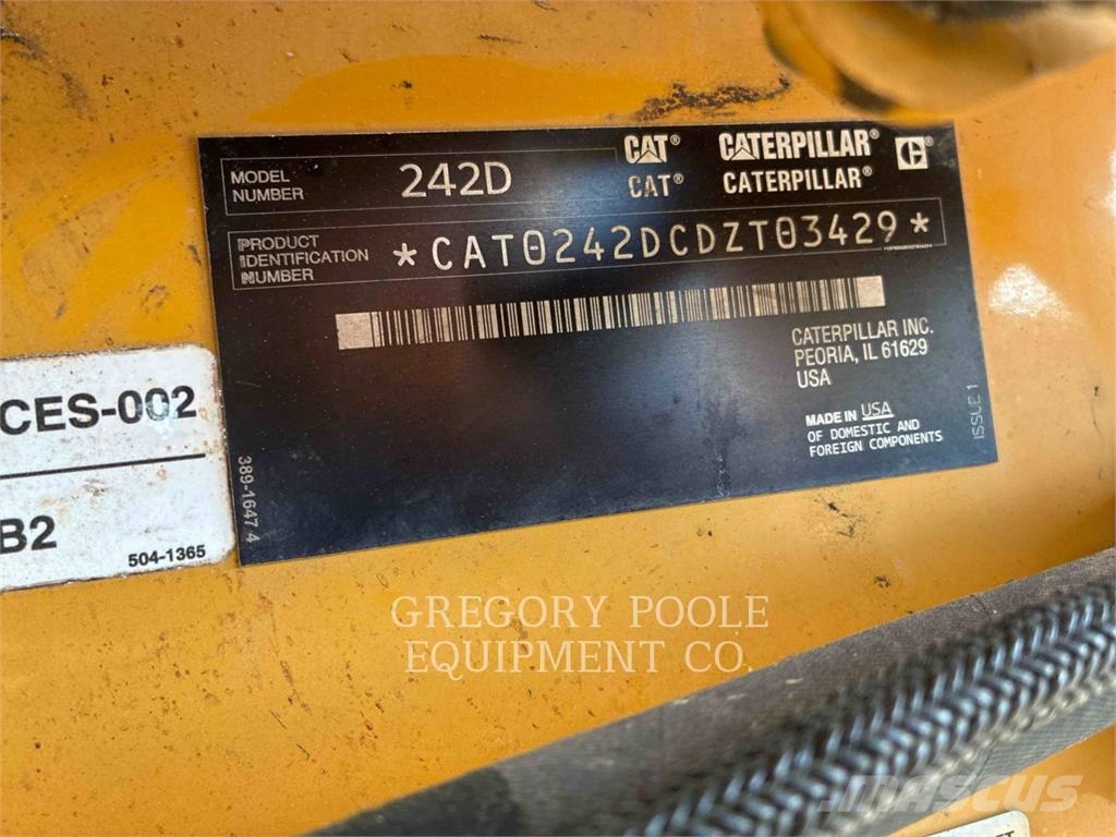 CAT 242D Φορτωτάκια