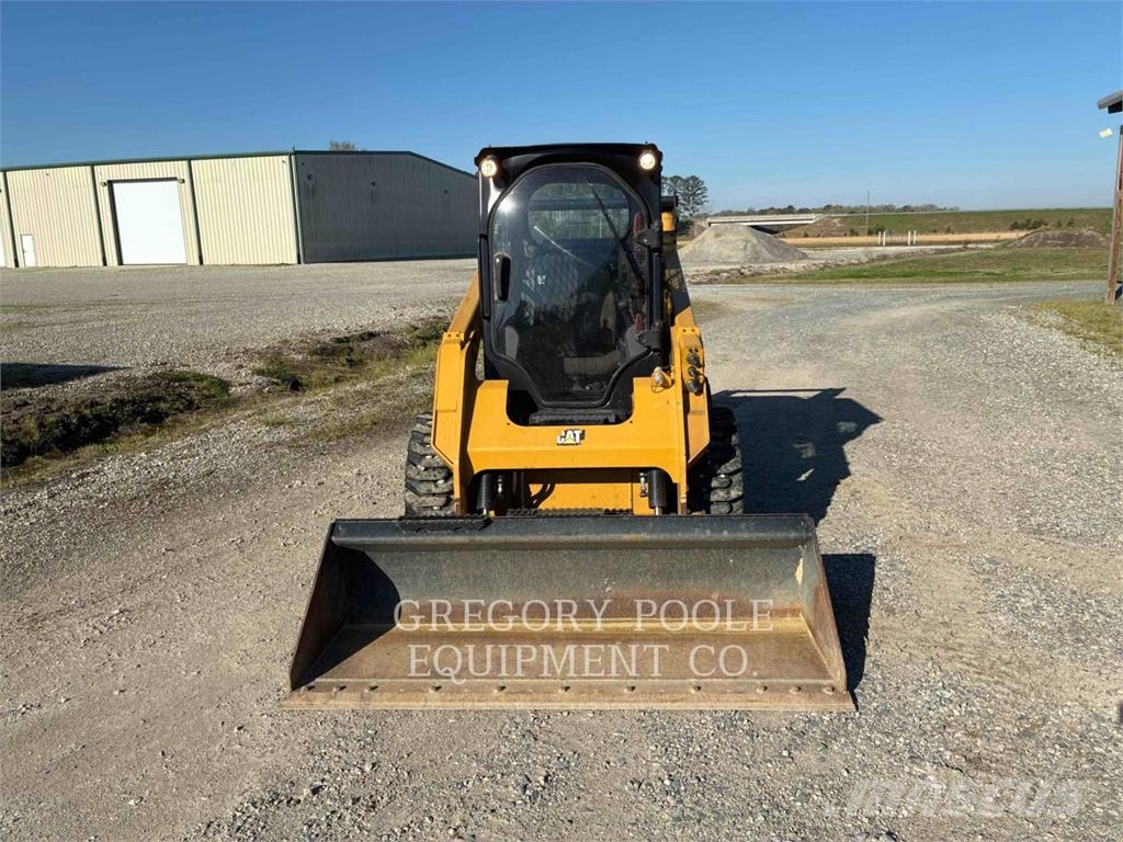 CAT 242D Φορτωτάκια