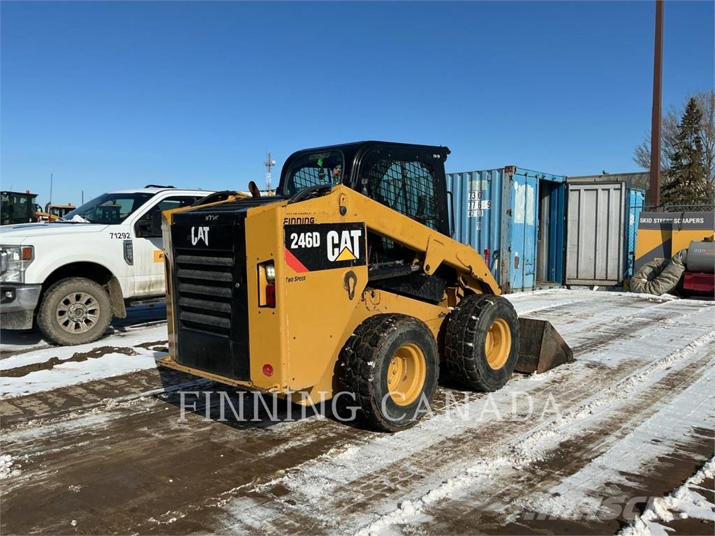 CAT 242D Kompaktlastere