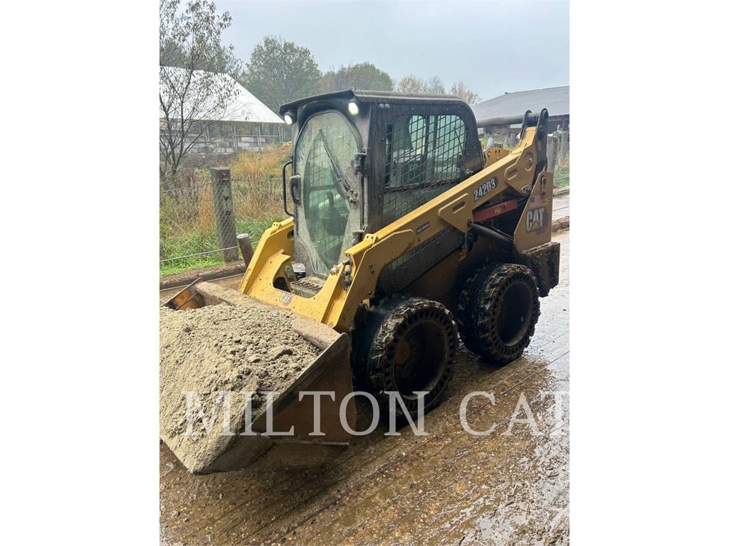 CAT 242D 3 Φορτωτάκια