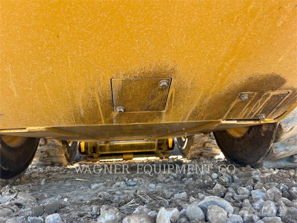 CAT 242D3 Φορτωτάκια