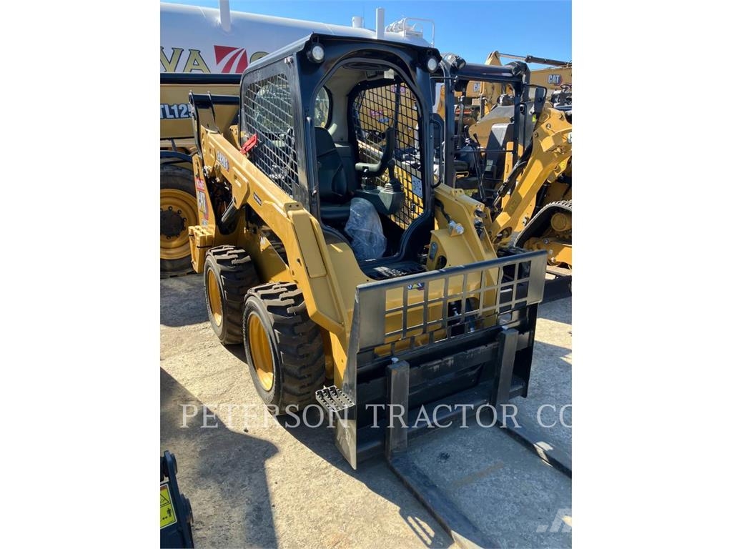 CAT 242D3 Φορτωτάκια