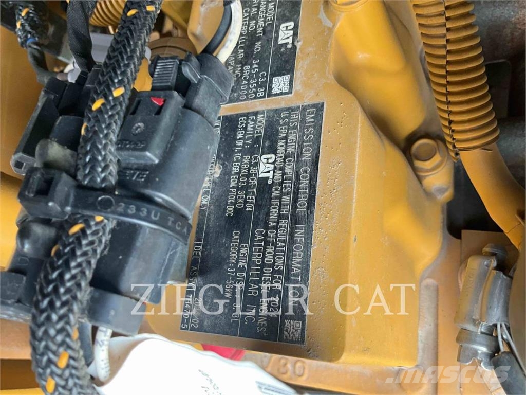 CAT 242D3 Φορτωτάκια