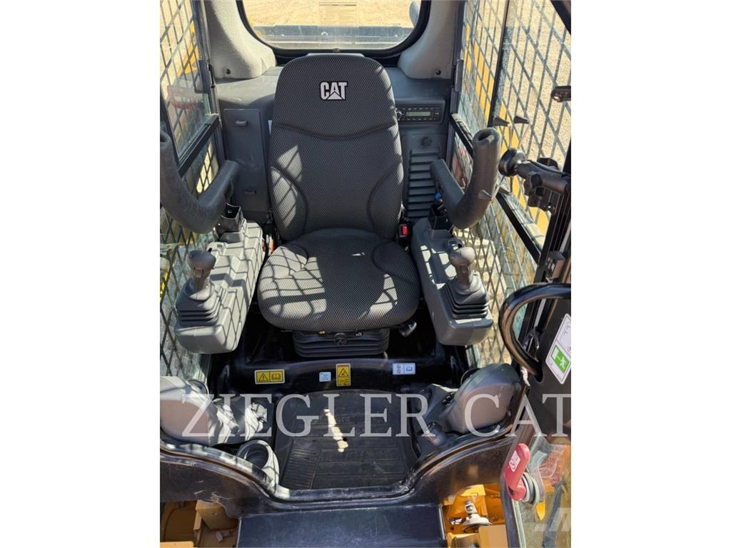 CAT 242D3 Φορτωτάκια