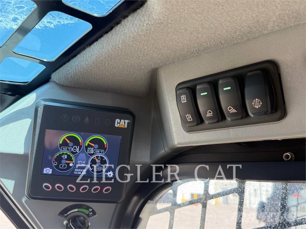 CAT 242D3 Φορτωτάκια