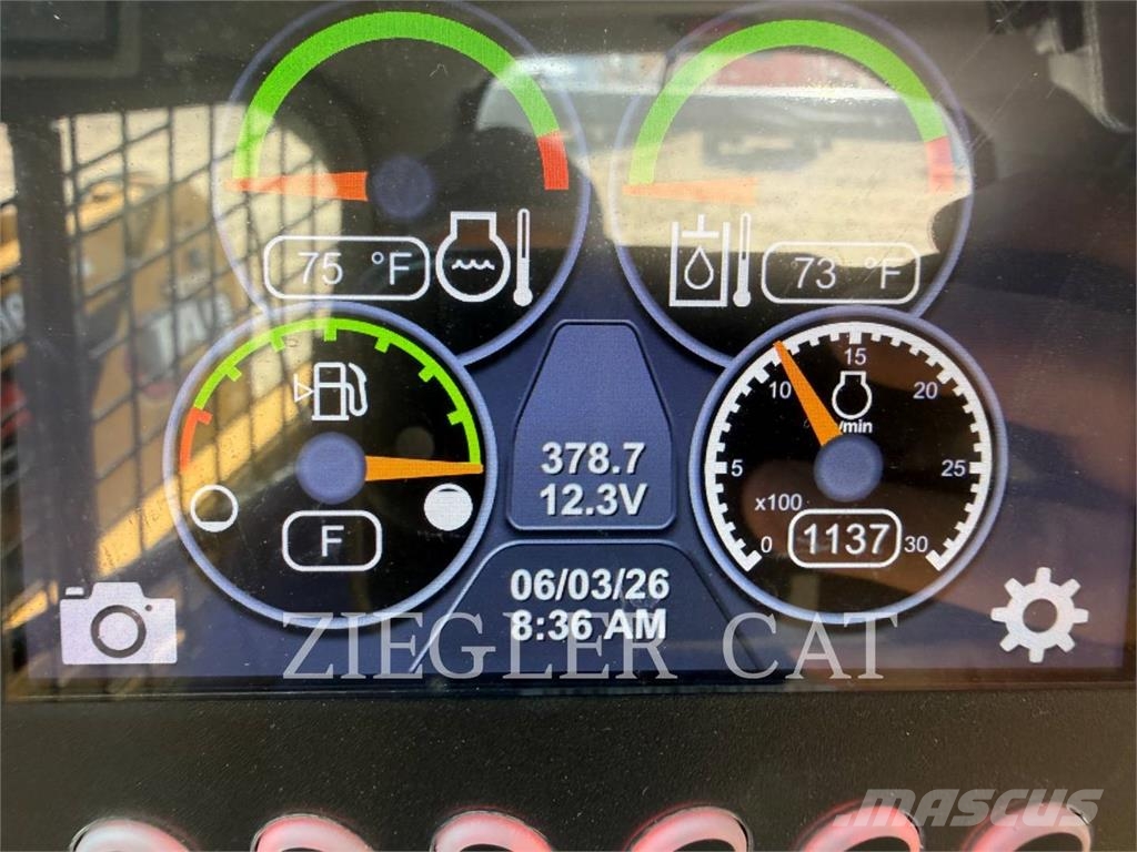 CAT 242D3 Φορτωτάκια