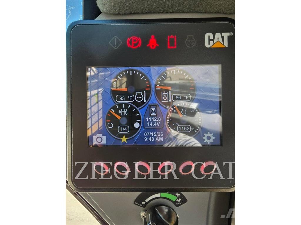 CAT 242D3 Φορτωτάκια