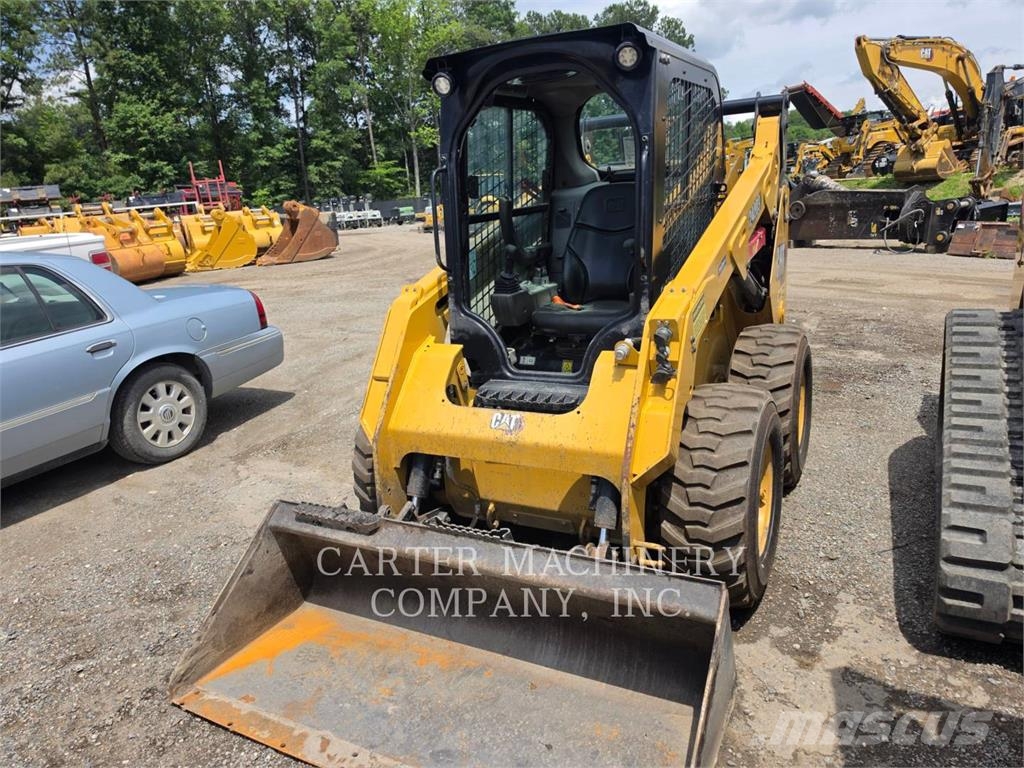 CAT 242D3 Φορτωτάκια