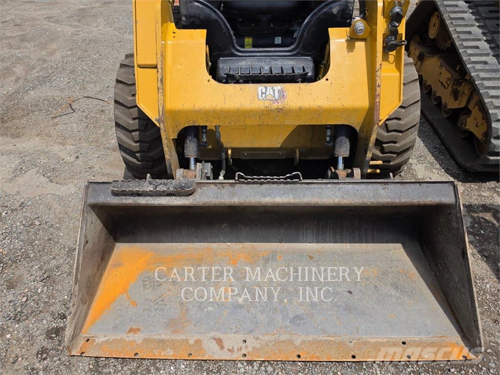 CAT 242D3 Φορτωτάκια