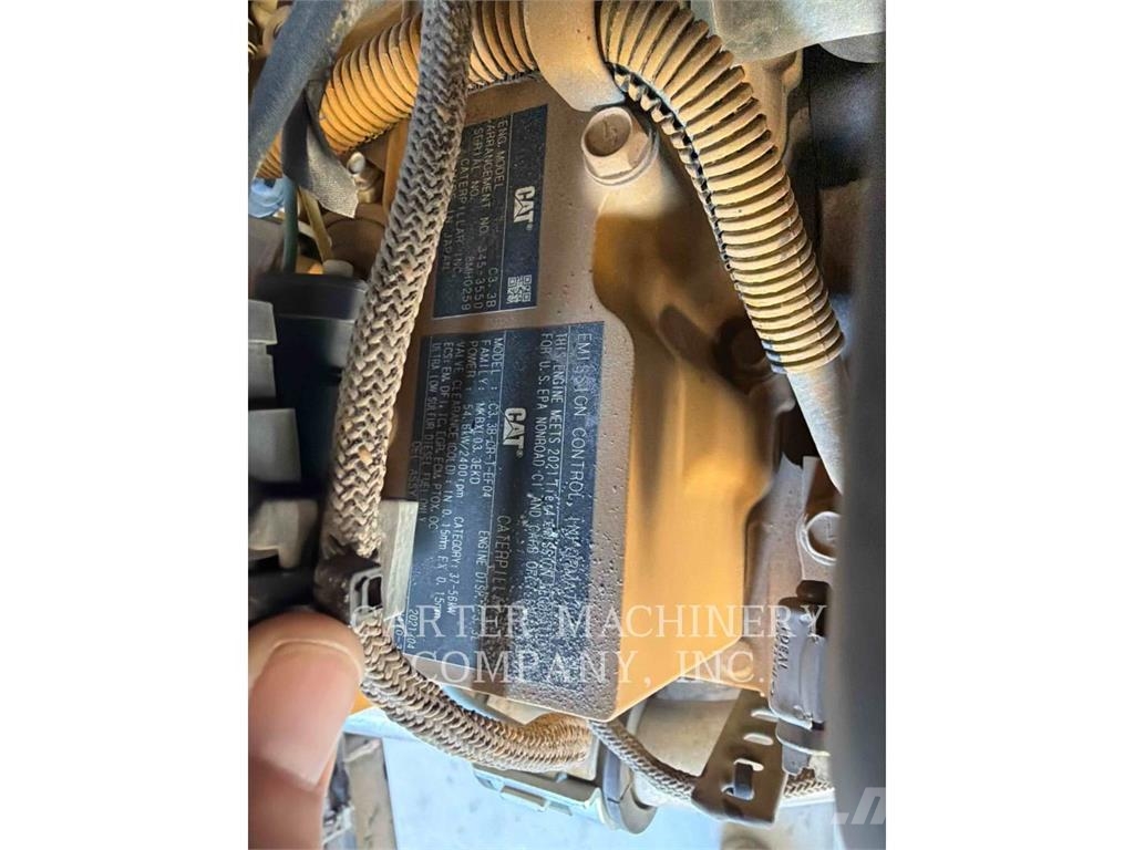 CAT 242D3 Φορτωτάκια