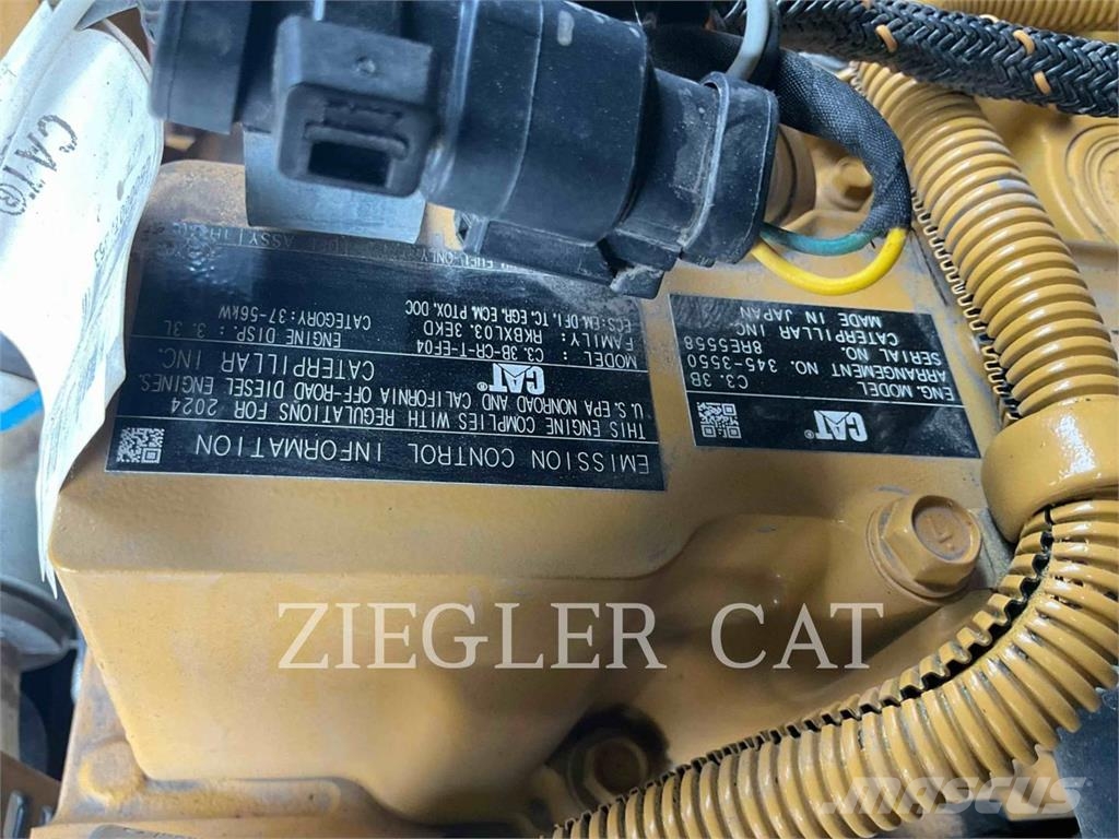 CAT 242D3 Φορτωτάκια