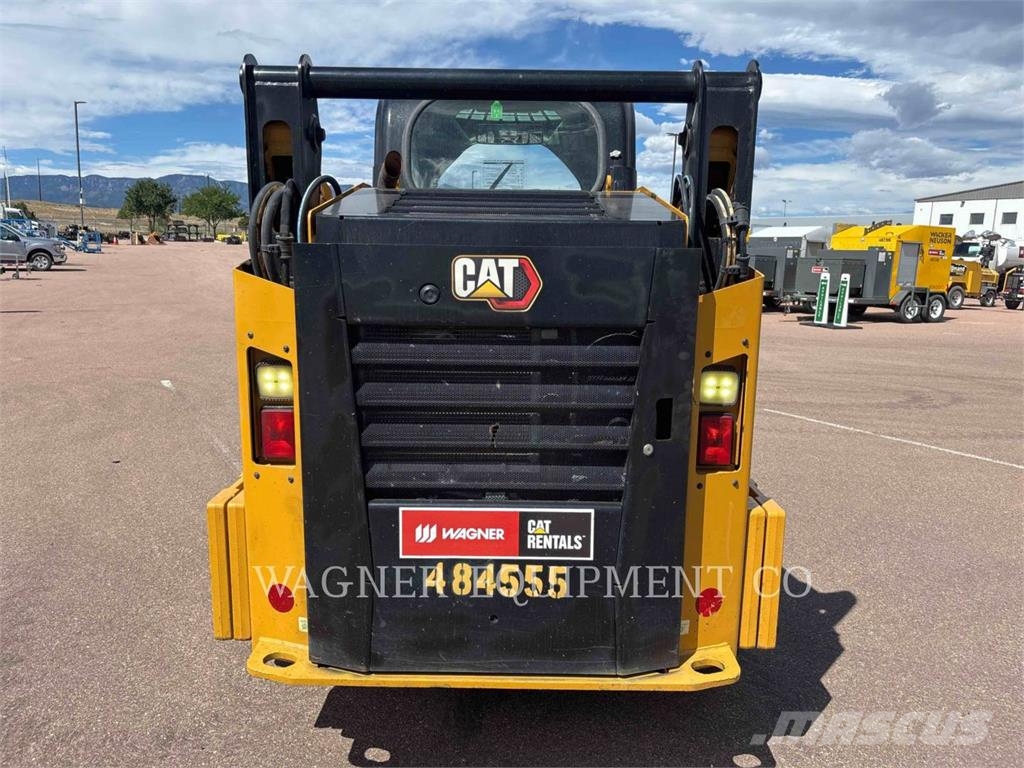 CAT 242D3 Skid steer mini nakladalci
