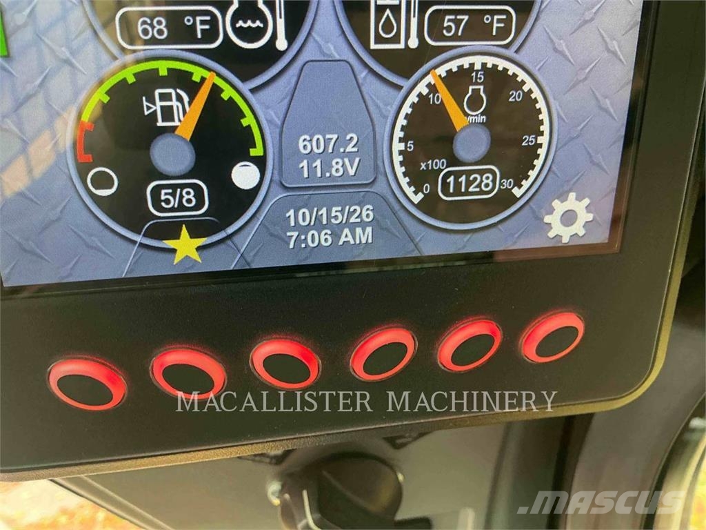 CAT 242D3 لوادر انزلاقية التوجيه