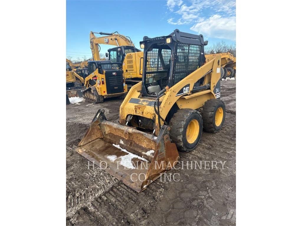CAT 246B Liukuohjatut kuormaajat