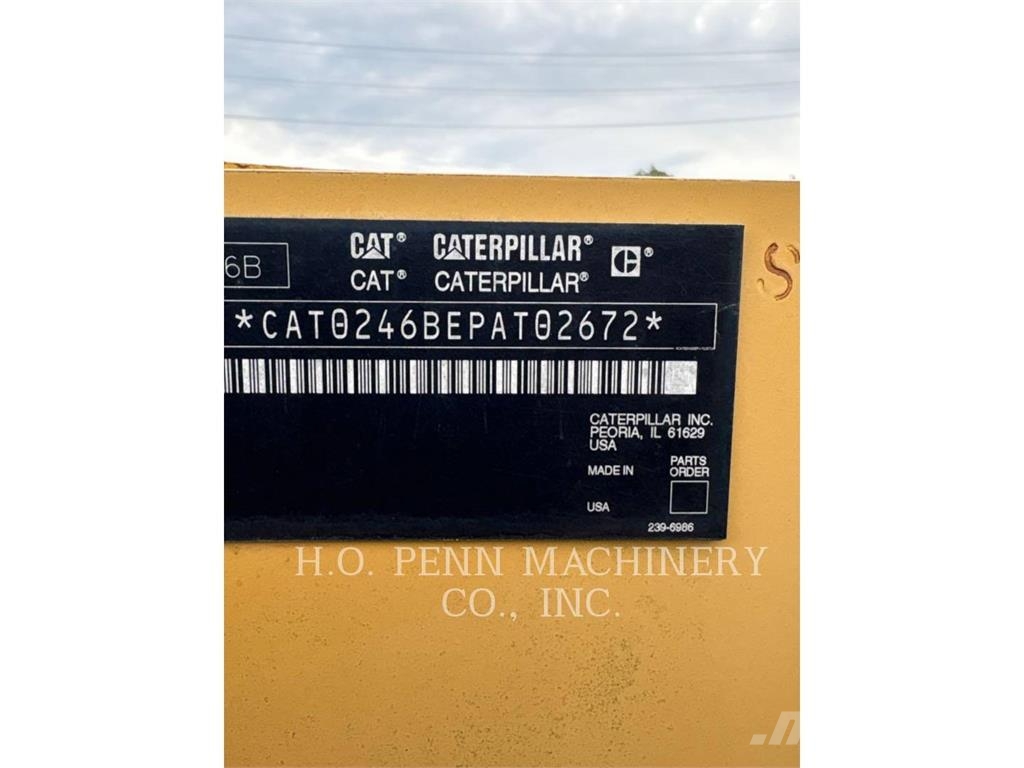 CAT 246B Liukuohjatut kuormaajat