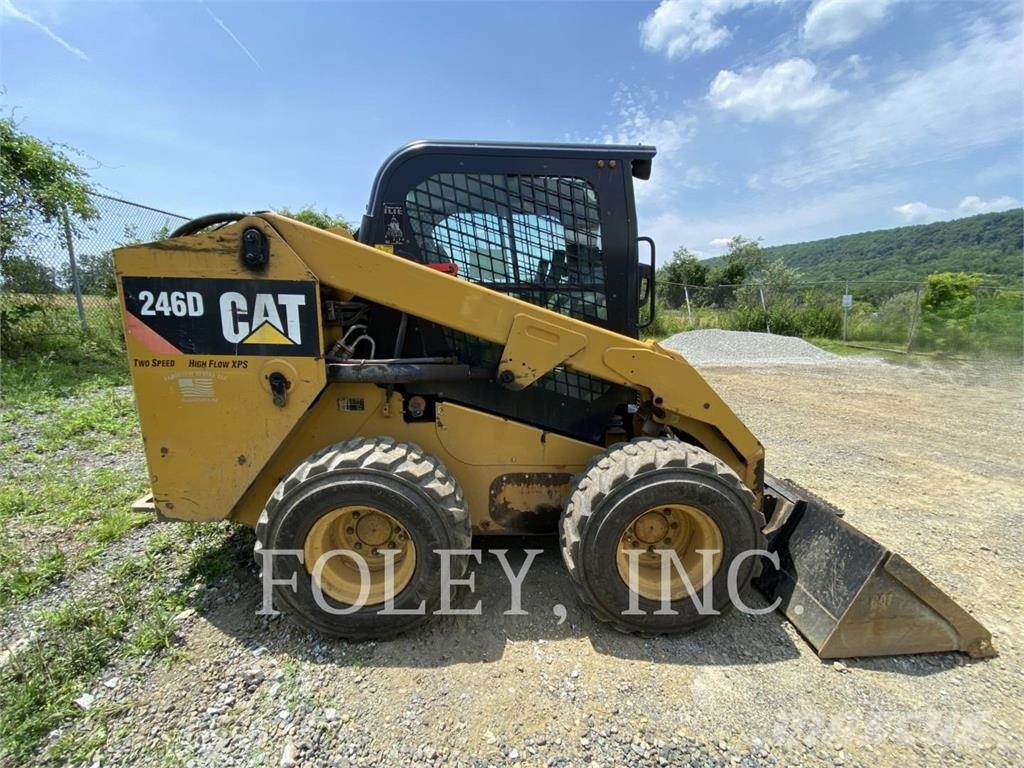 CAT 246D Skid steer loaders