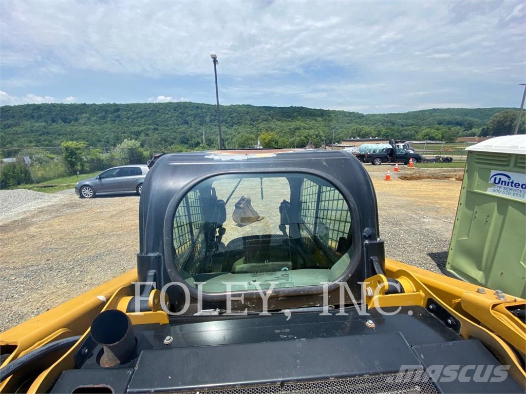 CAT 246D Skid steer loaders