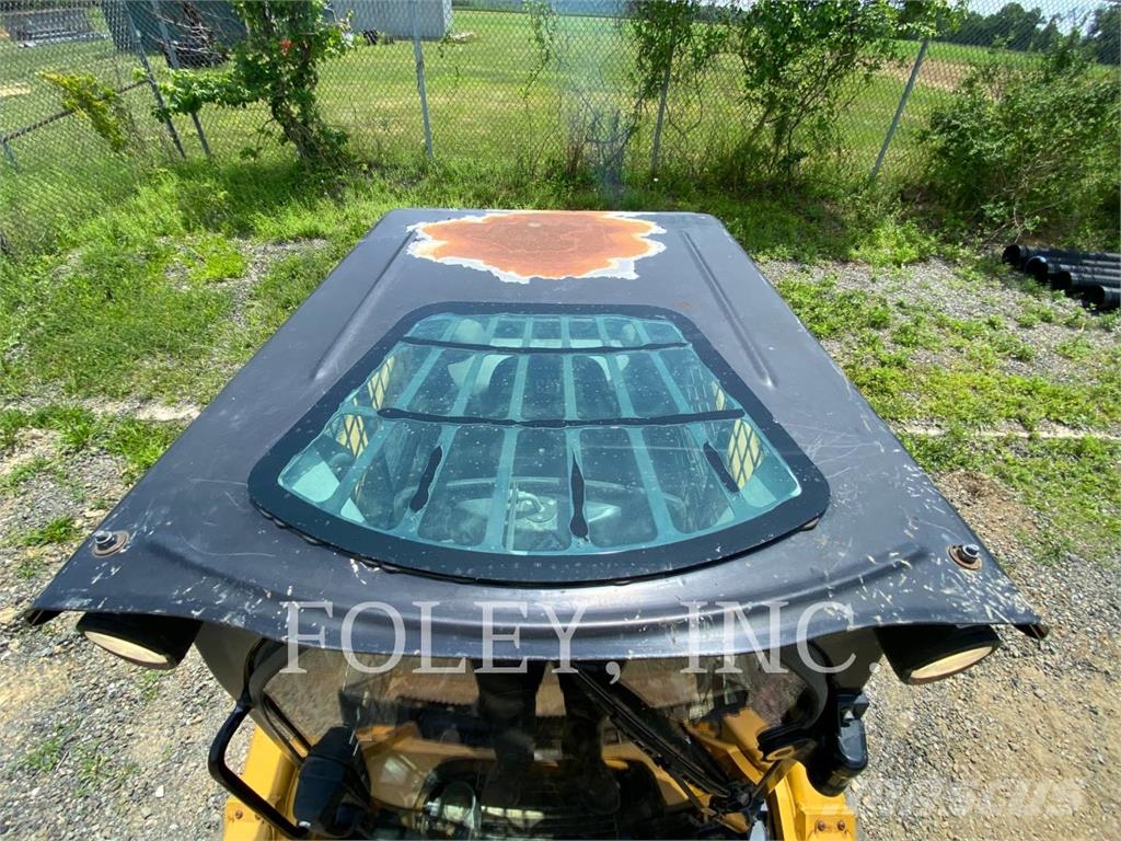 CAT 246D Skid steer loaders